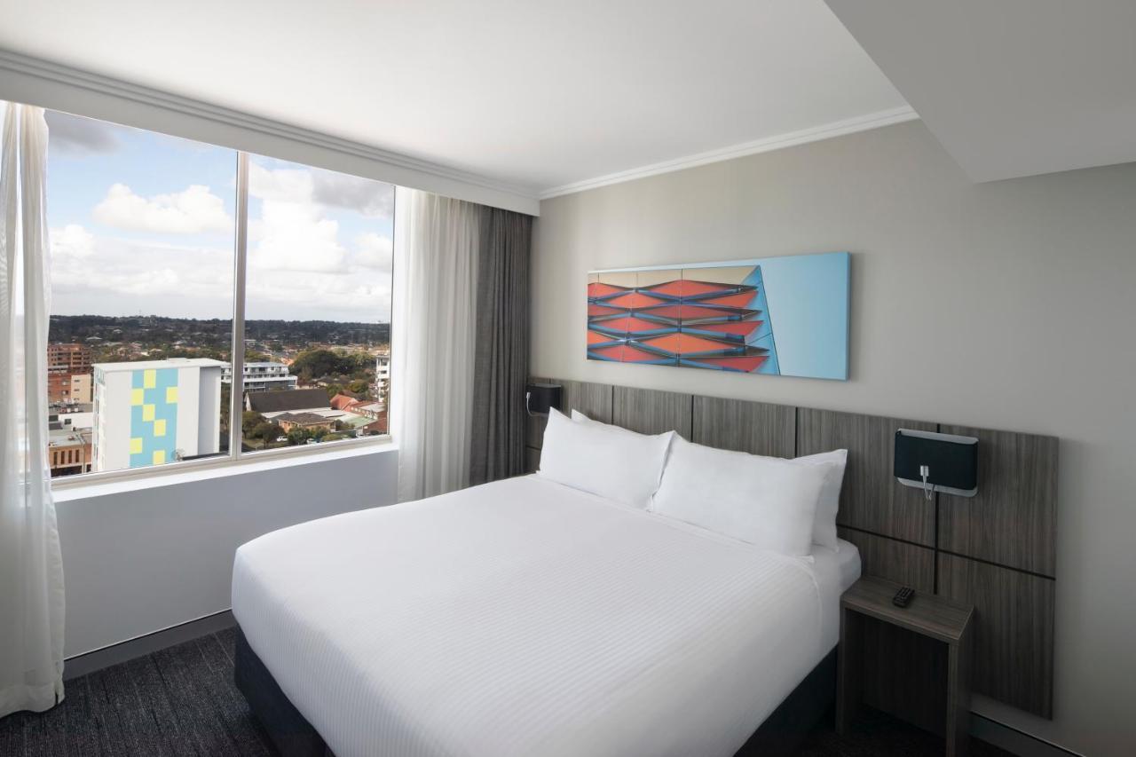 Mercure Sydney Bankstown Extérieur photo