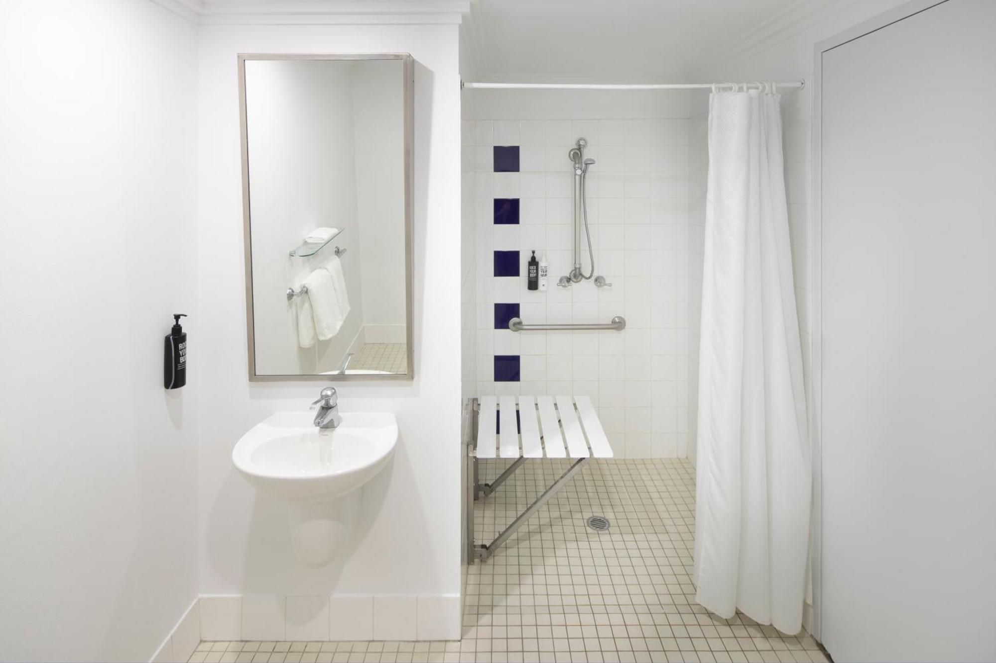 Mercure Sydney Bankstown Extérieur photo