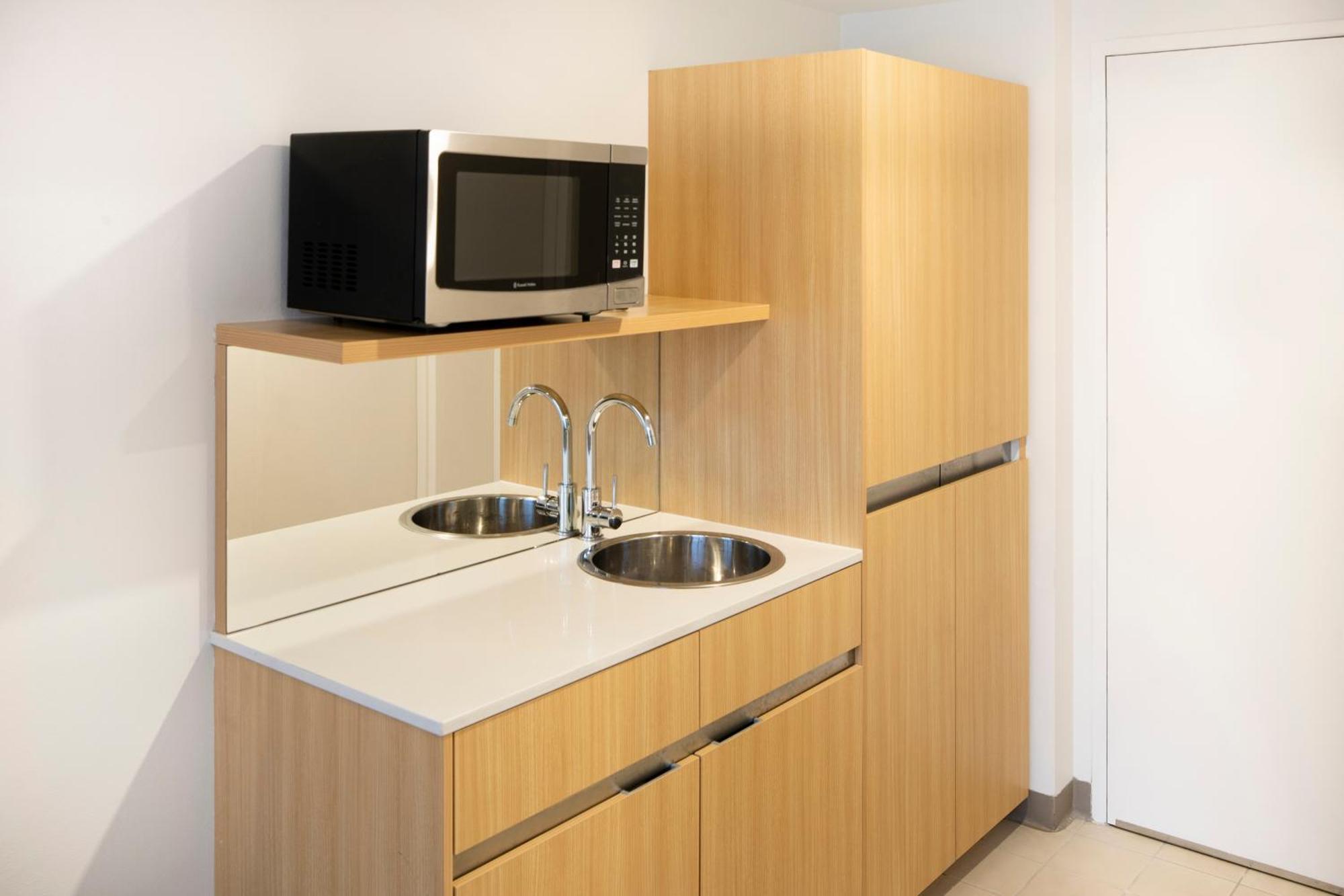 Mercure Sydney Bankstown Extérieur photo