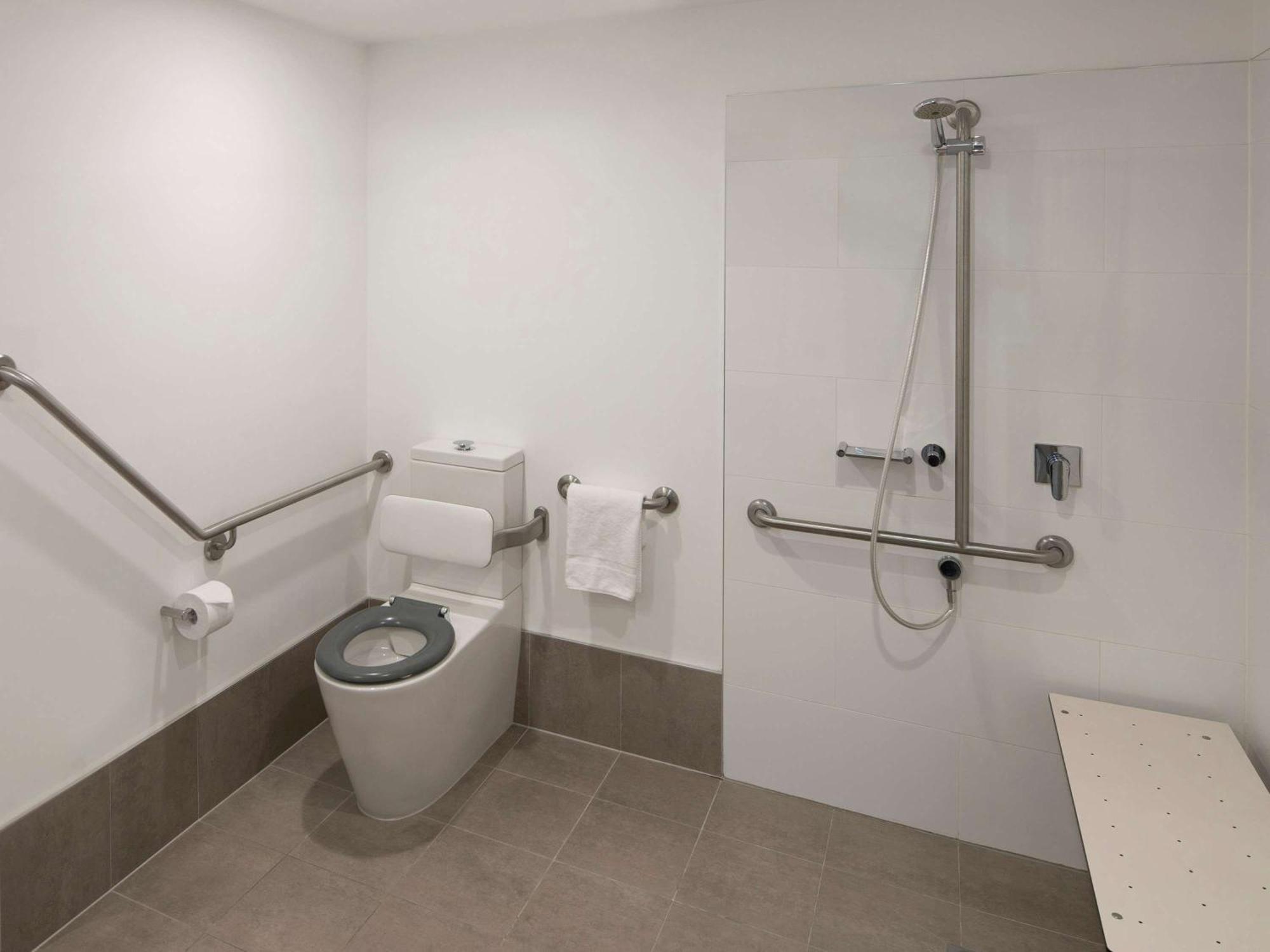 Mercure Sydney Bankstown Extérieur photo