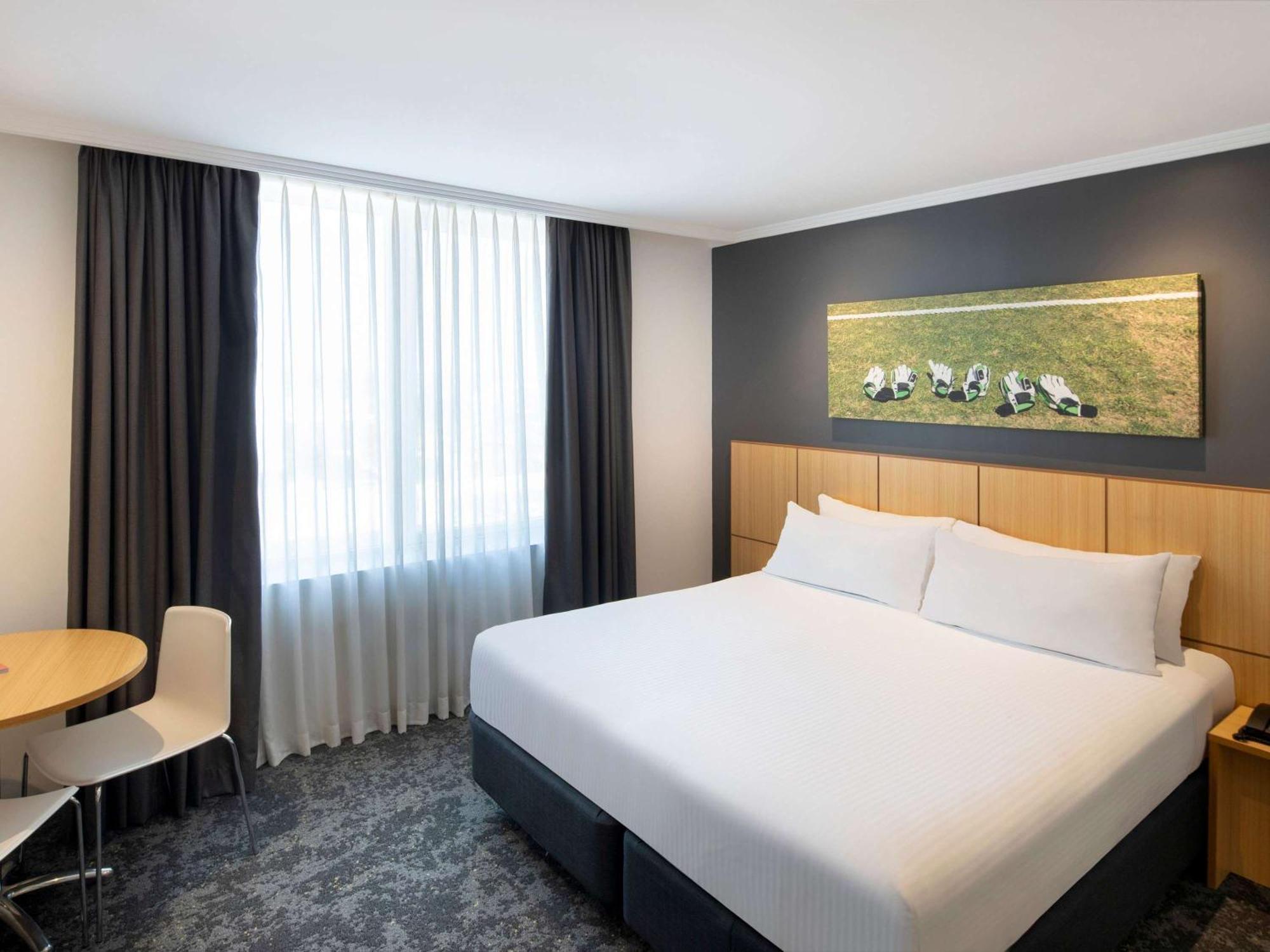 Mercure Sydney Bankstown Extérieur photo