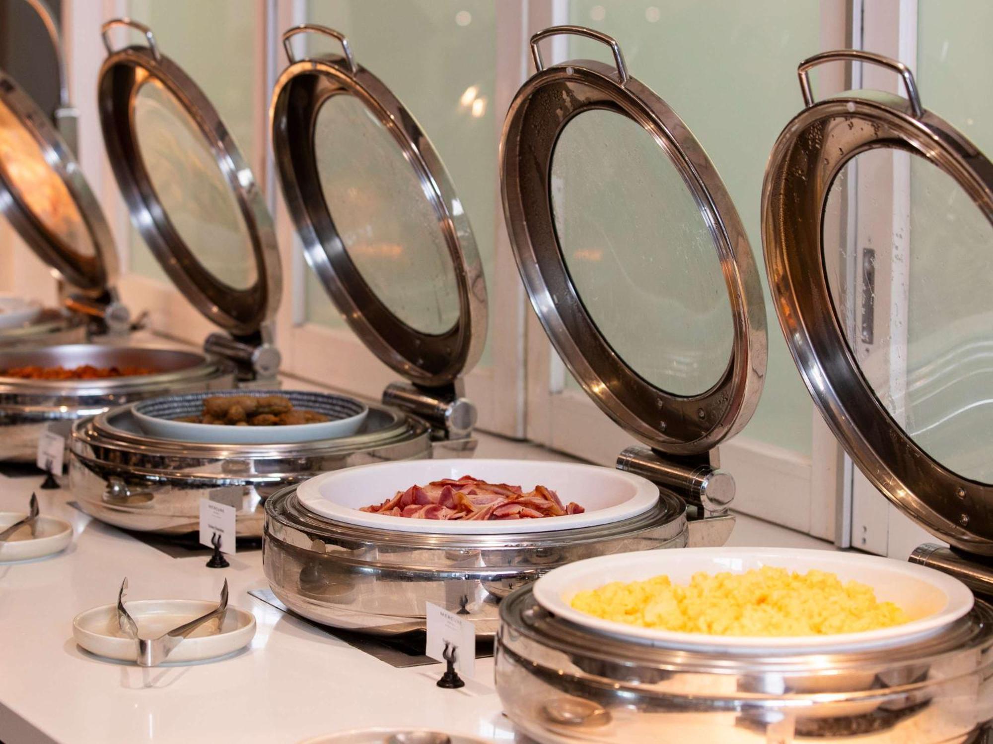 Mercure Sydney Bankstown Extérieur photo